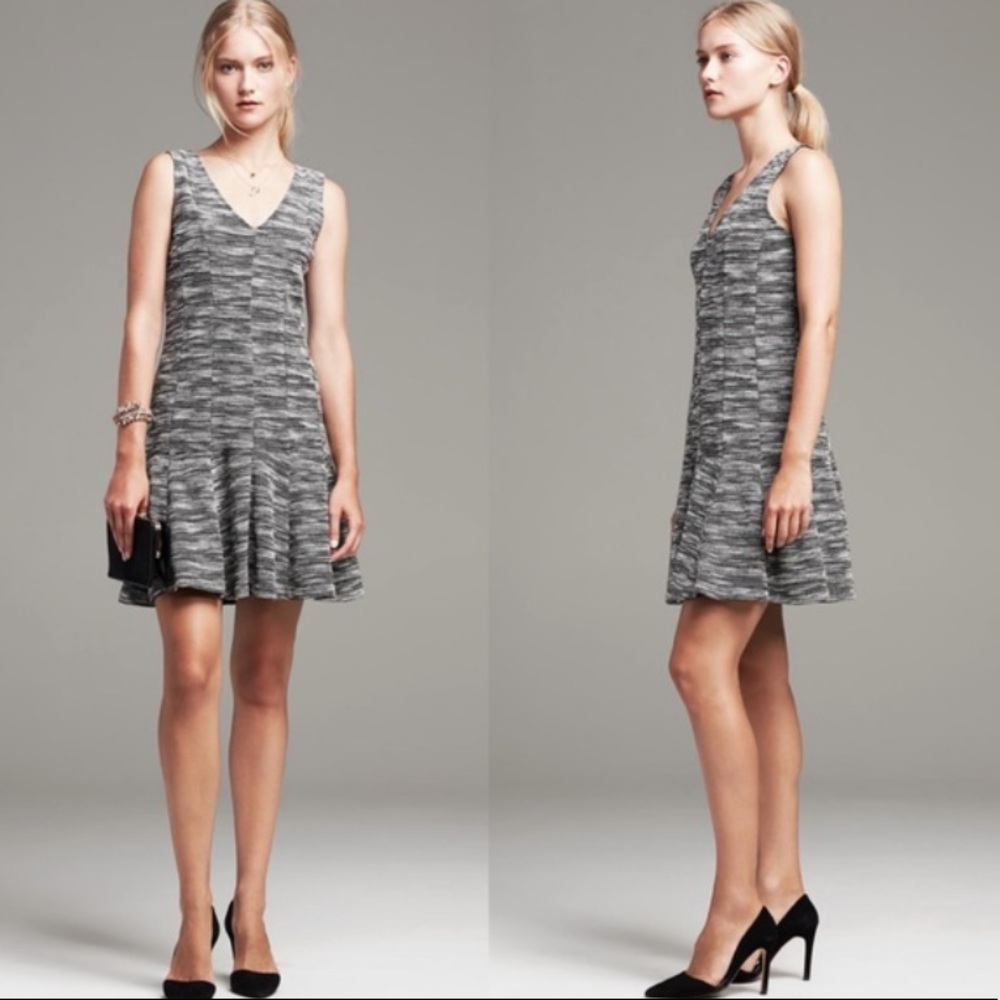 Banana Republic Marled Tweed Fit and Flare Tank Dress Size 4 Black/Cream - Picture 3 of 11